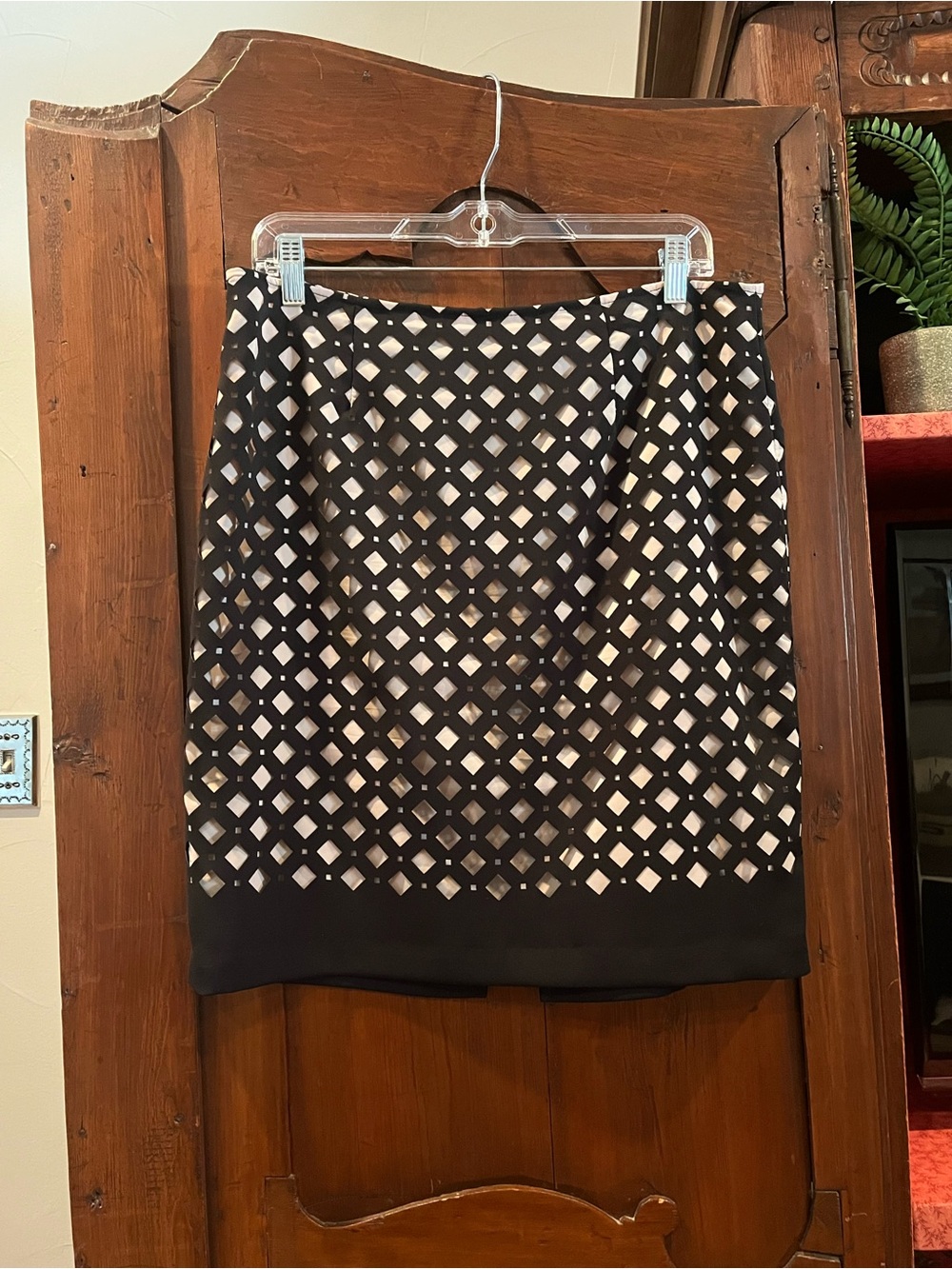 Yansi Fugel Black and White Geometric Pencil Skirt